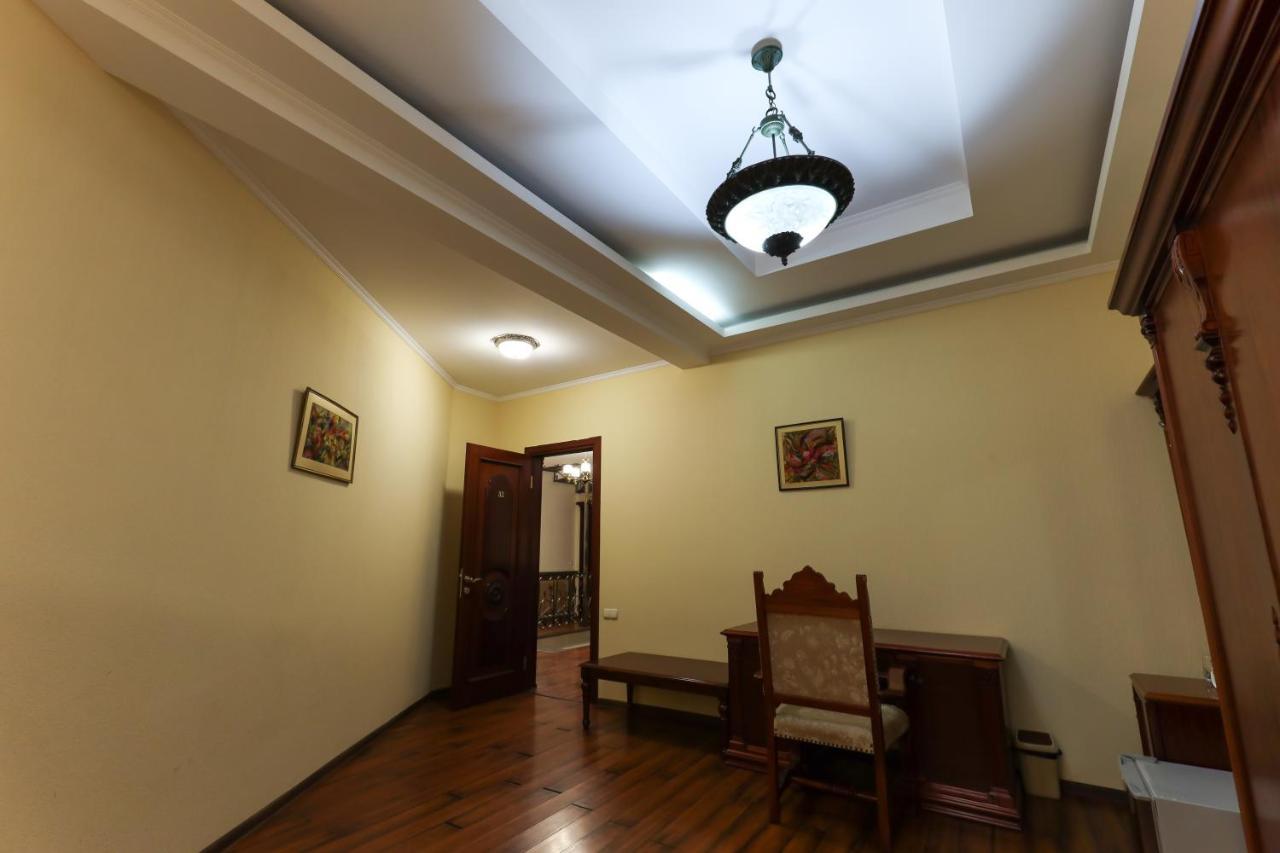 Aeetes Palace Kutaisi Dış mekan fotoğraf